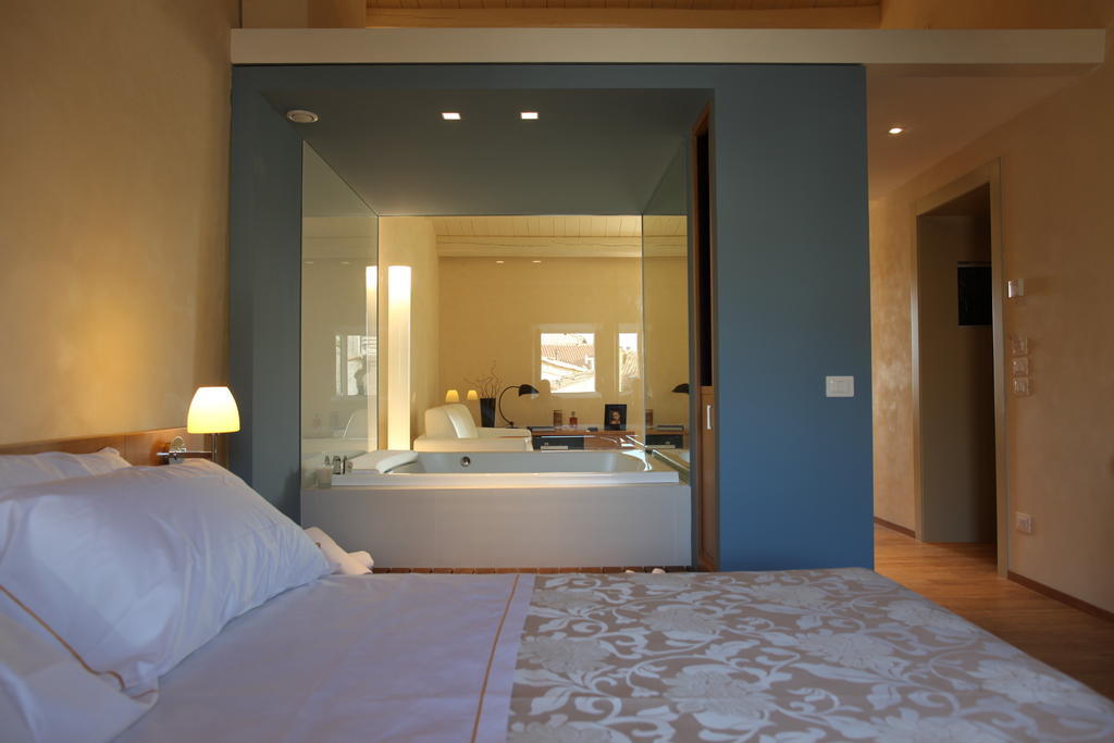 Relais Del Borgo Hotel & Spa 4 Stelle Staffolo Номер фото