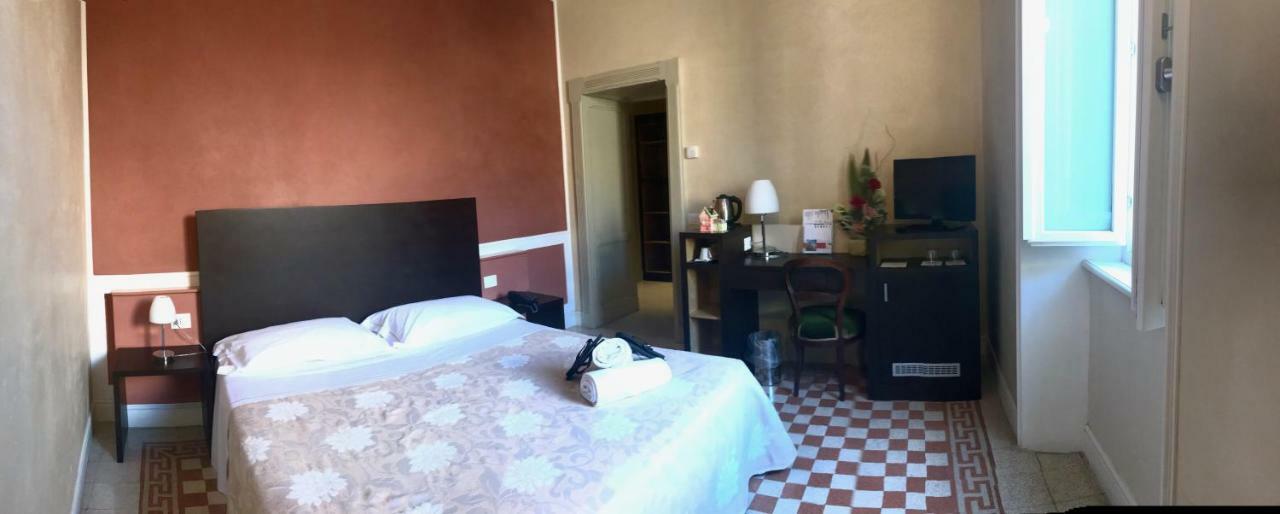 Relais Del Borgo Hotel & Spa 4 Stelle Staffolo Екстер'єр фото